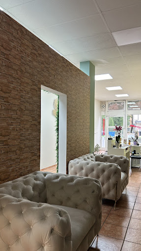 Entspannungsbereich Thai Massage München Schwabing - Cherritha Wellness Oase